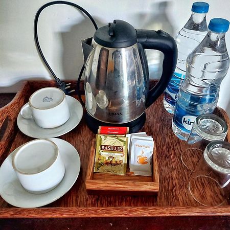 Sweden Inn Guesthouse Hikkaduwa Εξωτερικό φωτογραφία