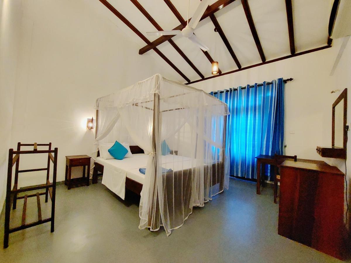Sweden Inn Guesthouse Hikkaduwa Εξωτερικό φωτογραφία