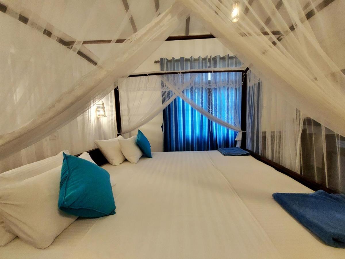 Sweden Inn Guesthouse Hikkaduwa Εξωτερικό φωτογραφία