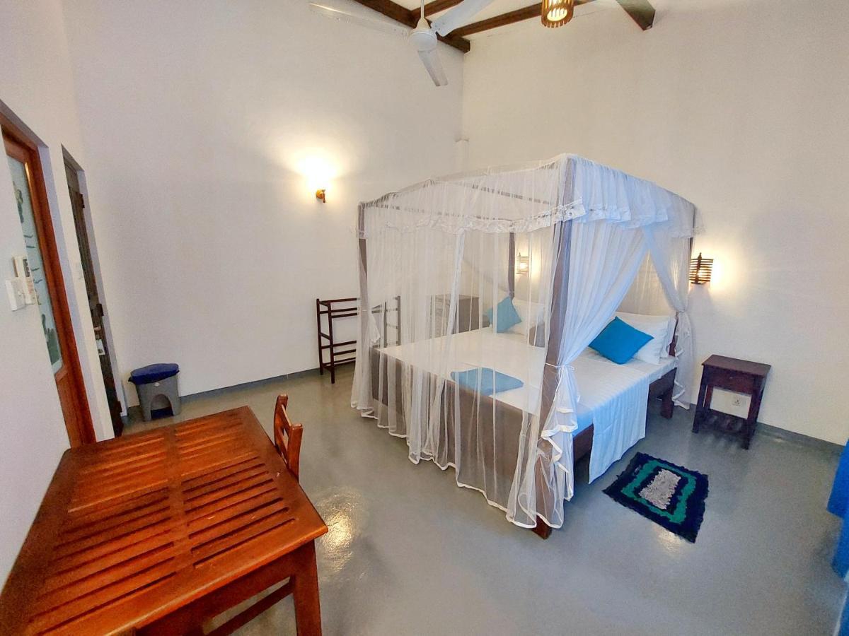 Sweden Inn Guesthouse Hikkaduwa Εξωτερικό φωτογραφία
