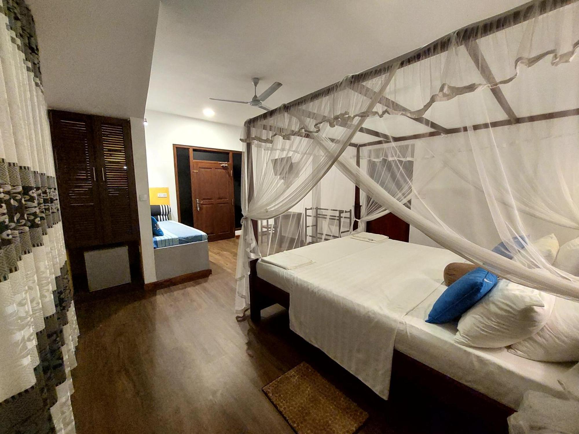 Sweden Inn Guesthouse Hikkaduwa Εξωτερικό φωτογραφία